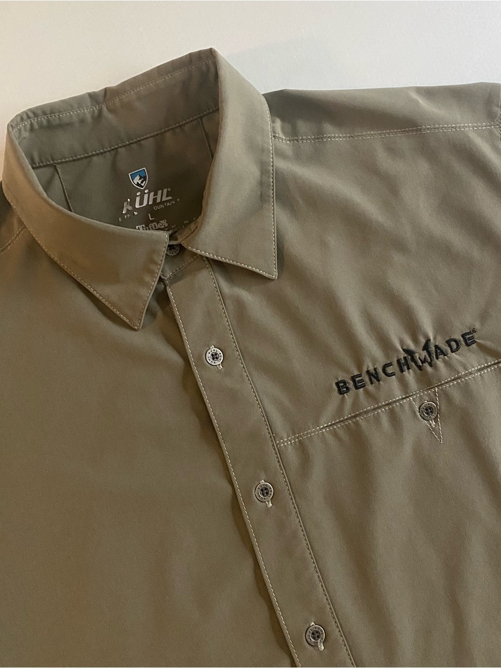 Kuhl Benchmade Knives Shirt Men L? Performance Woven Button Up S/S Outdoor